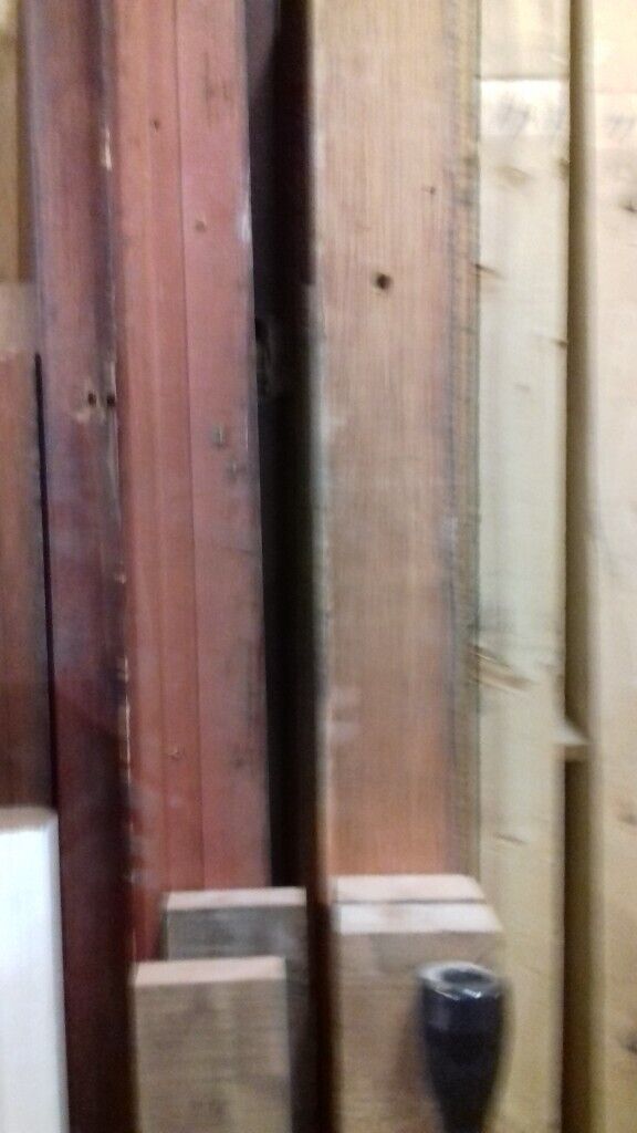 MAHOGANY RECLAIMED TIMBER.