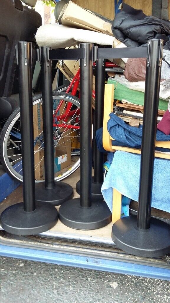 retractable safety security barriers 5