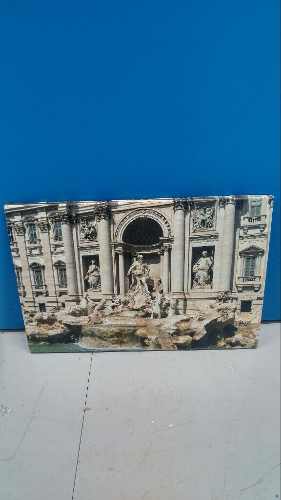 Canvass picture greek/roman/italian statue style - house home design - famous waterfall