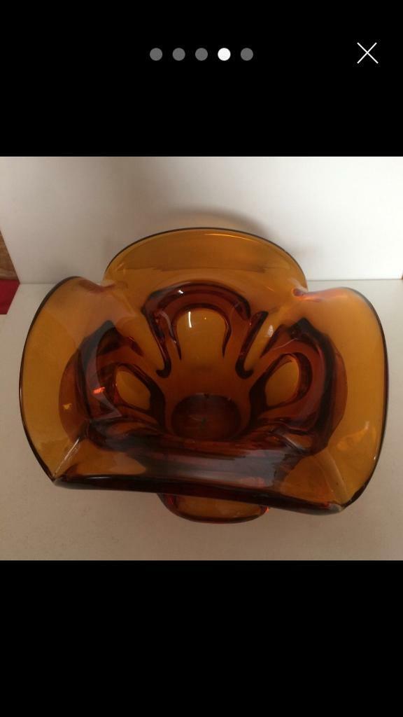 VINTAGE AMBERWARE ASHTRAY 