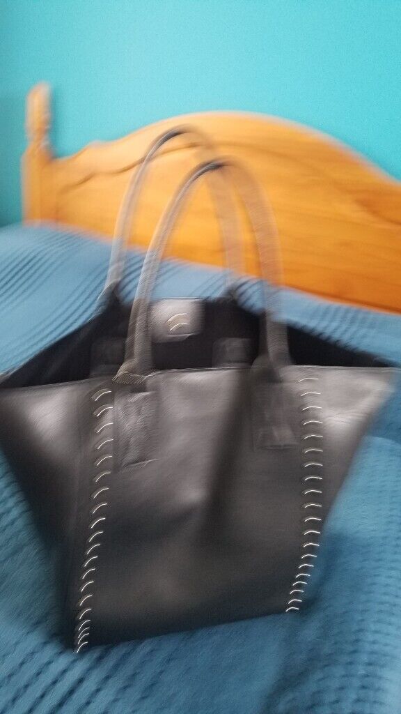 Clarks black faux leather handbag, Excellent condition   £5