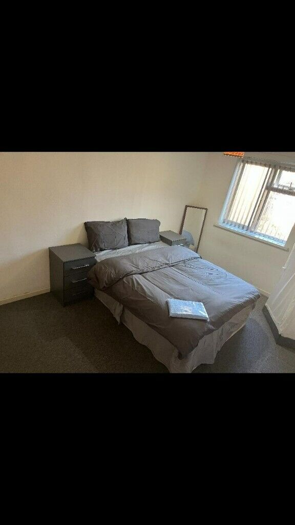 ***ROOM TO RENT***DOUBLE ROOM in HAMSTEAD ROAD B20***ALL DSS ACCEPTED***SEE DESCRIPTION***