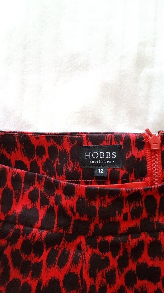 Hobbs Skirt Size 12 (98% Cotton)