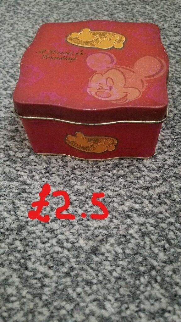 Official Mickey / Mini Mouse items £1 - £15 