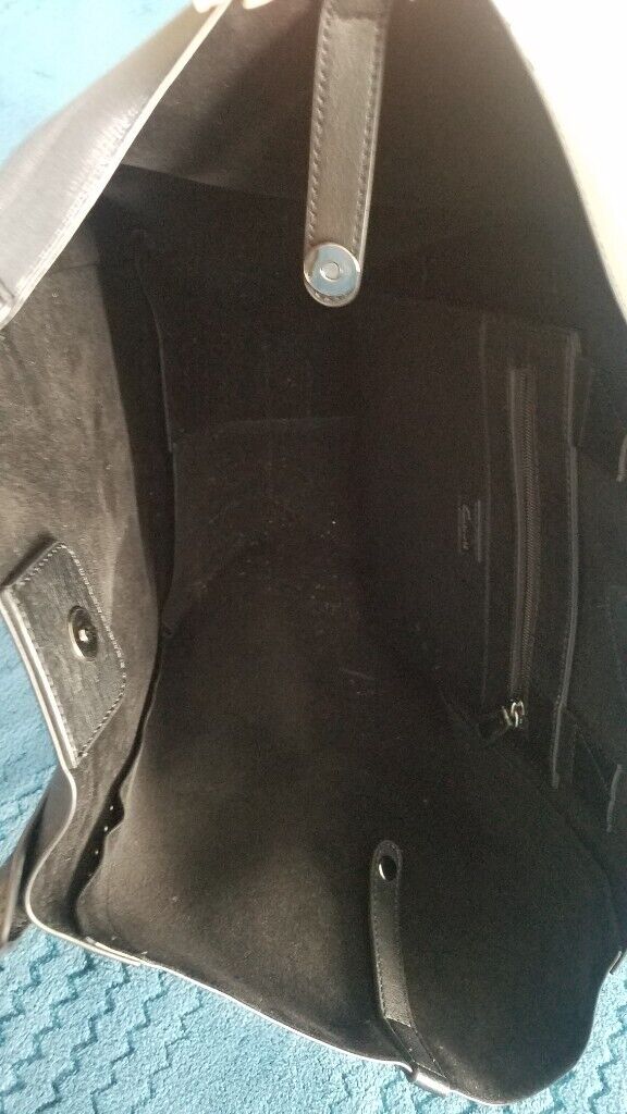 Clarks black faux leather handbag, Excellent condition   £5
