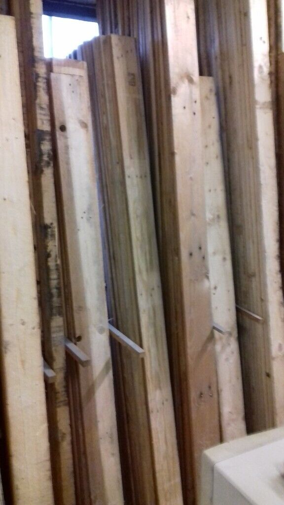 MAHOGANY RECLAIMED TIMBER.
