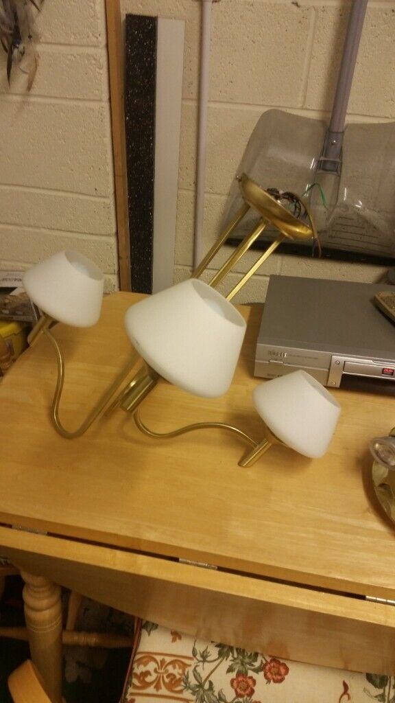 Ceiling light with 4 shades with FREE 3 spot ceiling light