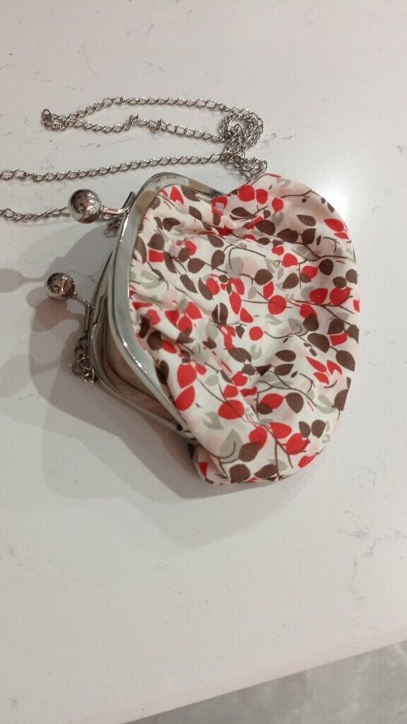 Small Evening Handbag. Excellent condition 