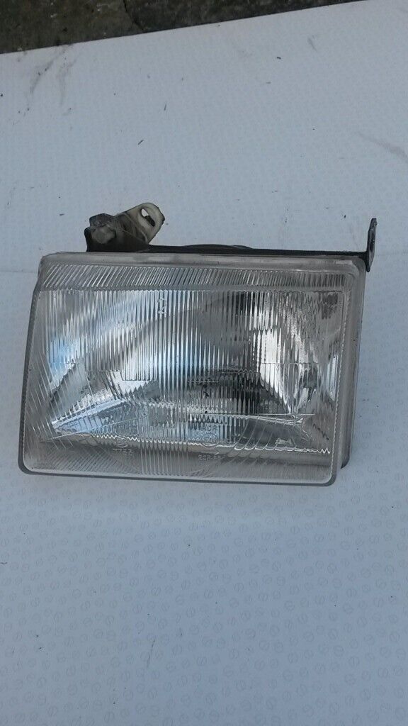 image for Headlight Ford Escort mk3 N/S