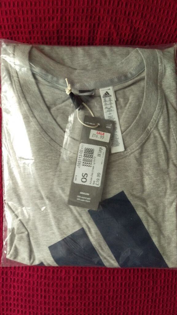 Mens Adidas T shirts New XXL