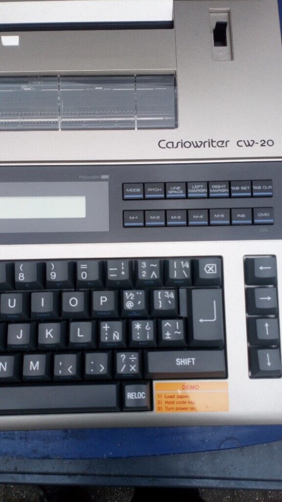 Casio typewriter mint condition £20