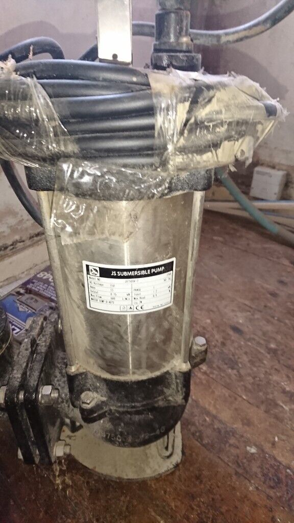 image for High capacity submersible pump 