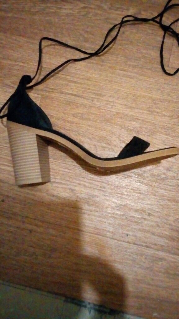 Ladies high heel tie-up sandals