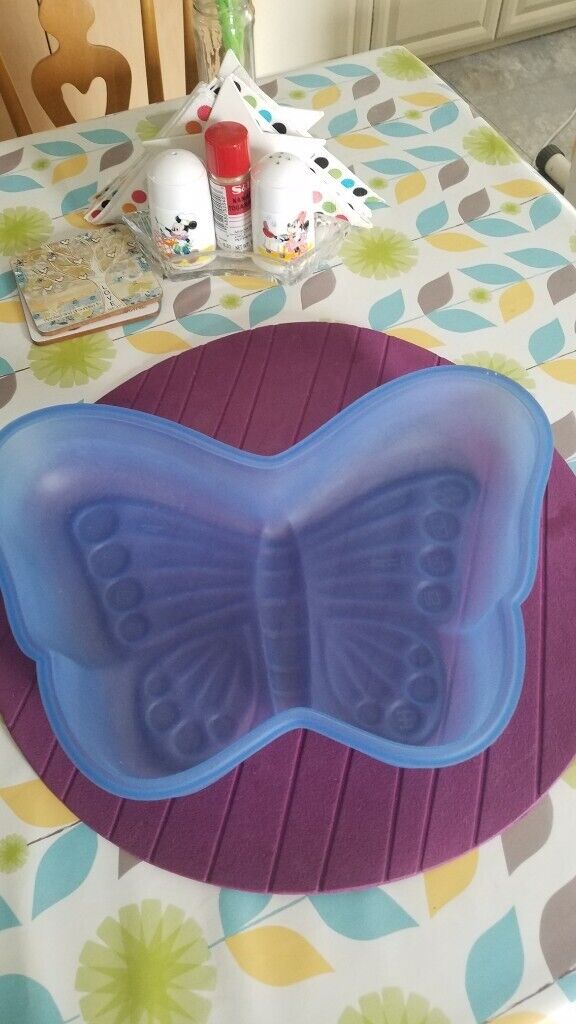 Large Butterfly Silicone Cake baking mould  £3