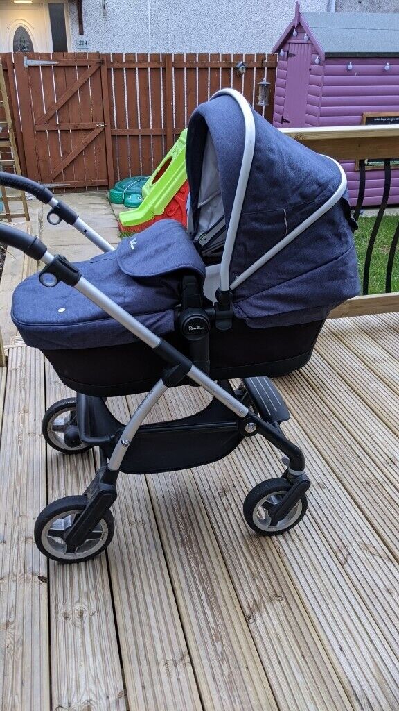 Gumtree silver cheap cross pram