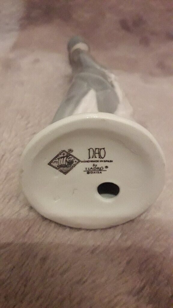 Nao / Lladro Figurines
