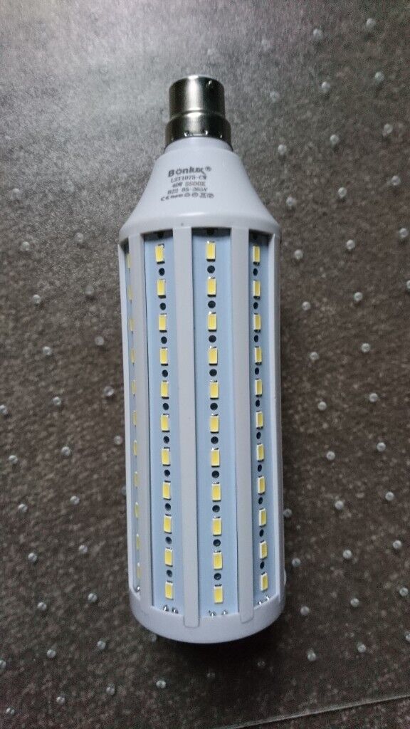 image for Bonlux 40W B22 Bayonet LED Energy Saving Daylight Bulb Cool White 5500K Corn Light