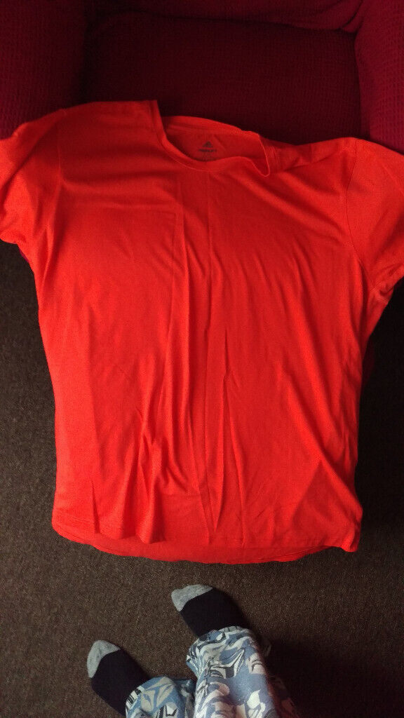 Mens Adidas T shirts New XXL