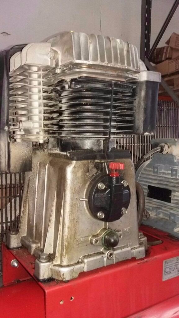 Howden FINI AIR Compressor  270 litre 
