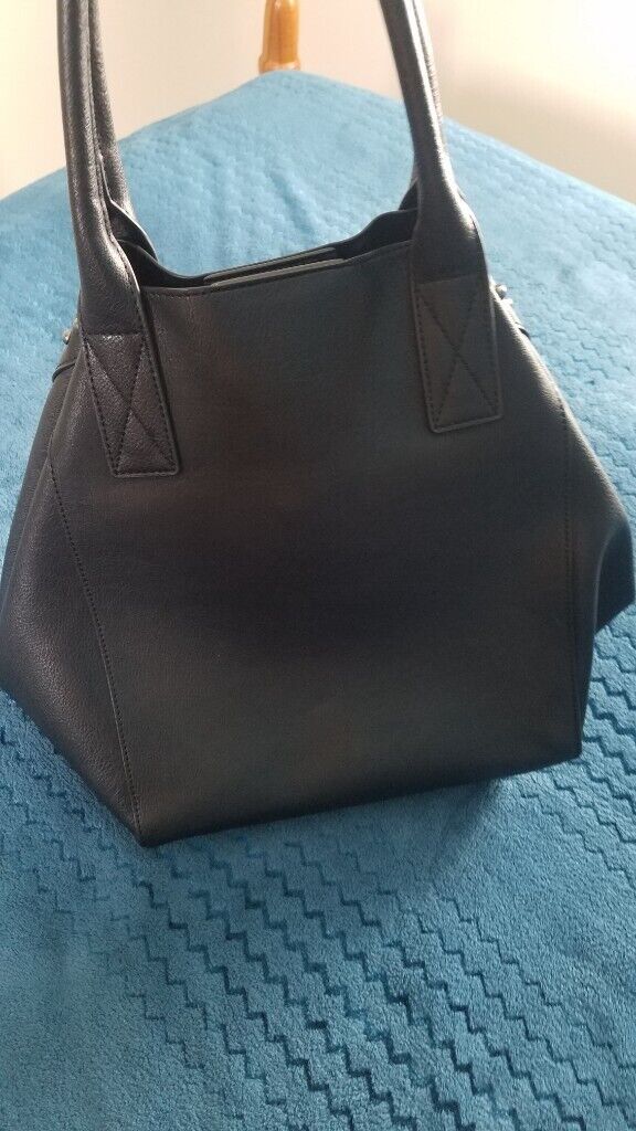 Clarks black faux leather handbag, Excellent condition   £5