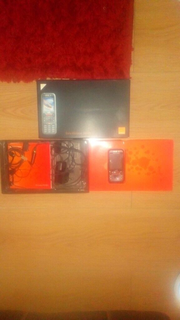 Sony Ericsson W850i walkman phone 