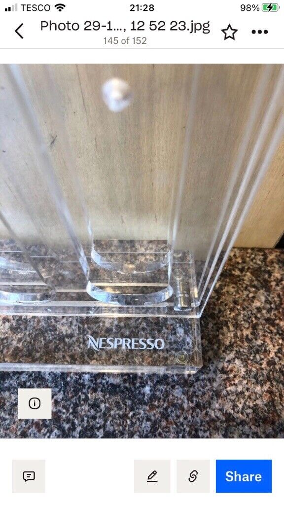 Nespresso Versilo coffe pod dispenser