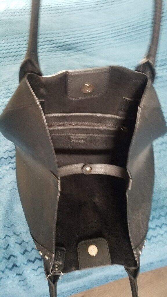 Clarks black faux leather handbag, Excellent condition   £5