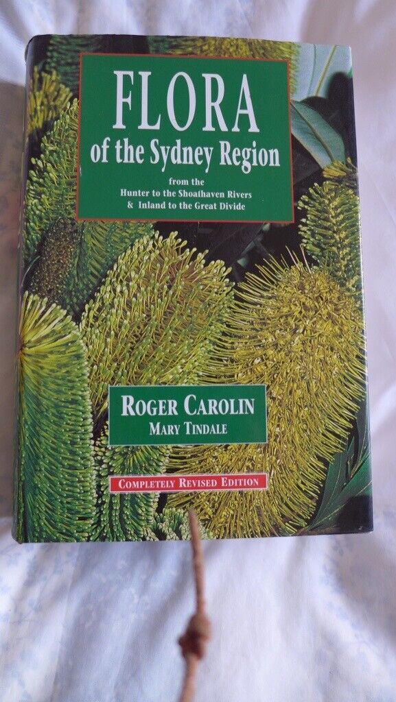 Hardback copy of ‘FLORA OF THE SYDNEY REGION’. As new. Authors: Roger Carolin and Mary Tindale