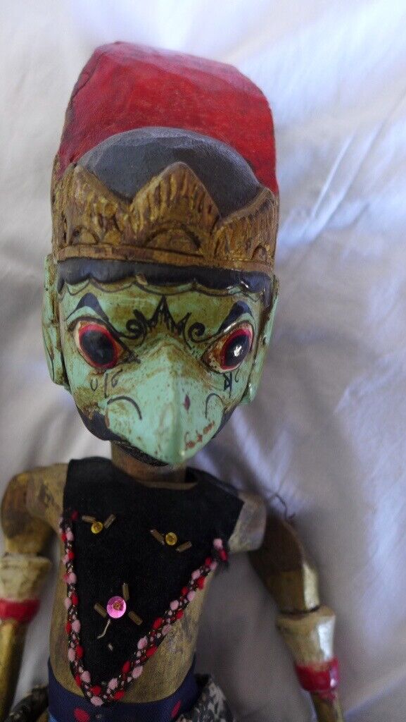 Collectible/collectable Folk Art from Indonesian: Vintage Wooden Wayang Golek (Rod /Stick Puppet).