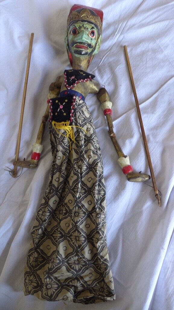Collectible/collectable Folk Art from Indonesian: Vintage Wooden Wayang Golek (Rod /Stick Puppet).