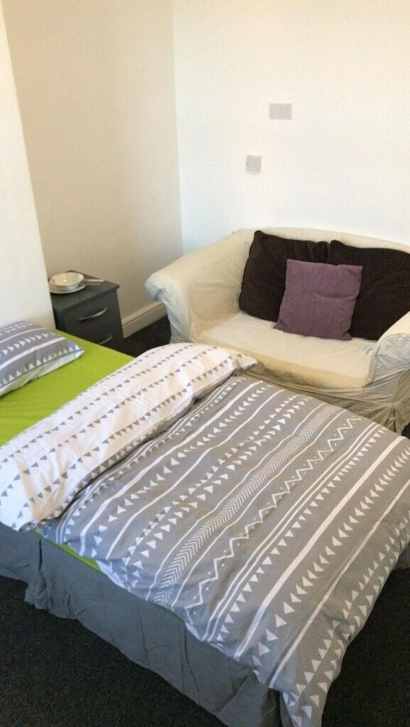 ***DSS ROOM in BRIGHTON ROAD B12***ALL DSS ACCEPTED***SEE DESCRIPTION***