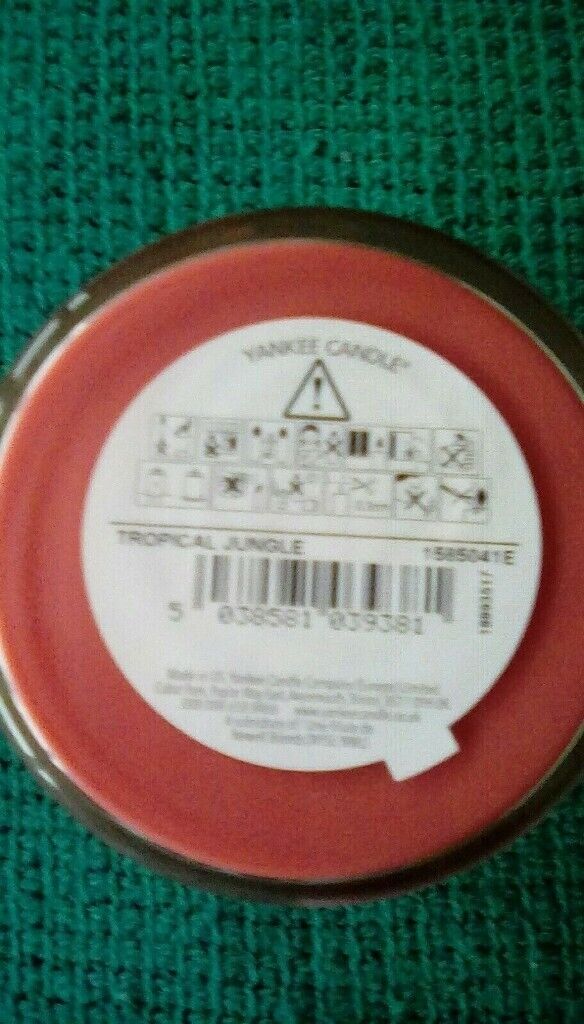 New Tropical Jungle Yankee Candle (354g)
