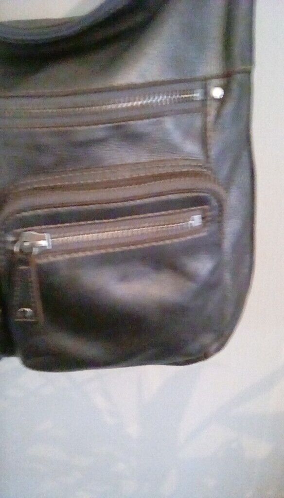 Genuine **FOSSIL** Bag in quality Metallic Pewter Leather - price REDUCED
