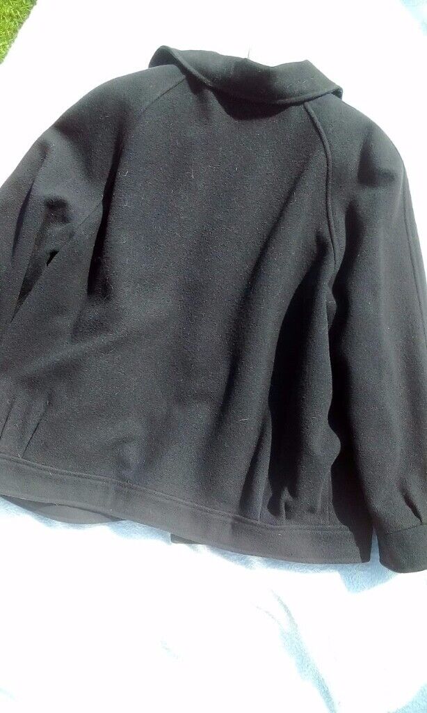 Ladies navy jacket. Size 16. Wool. Worn once.
