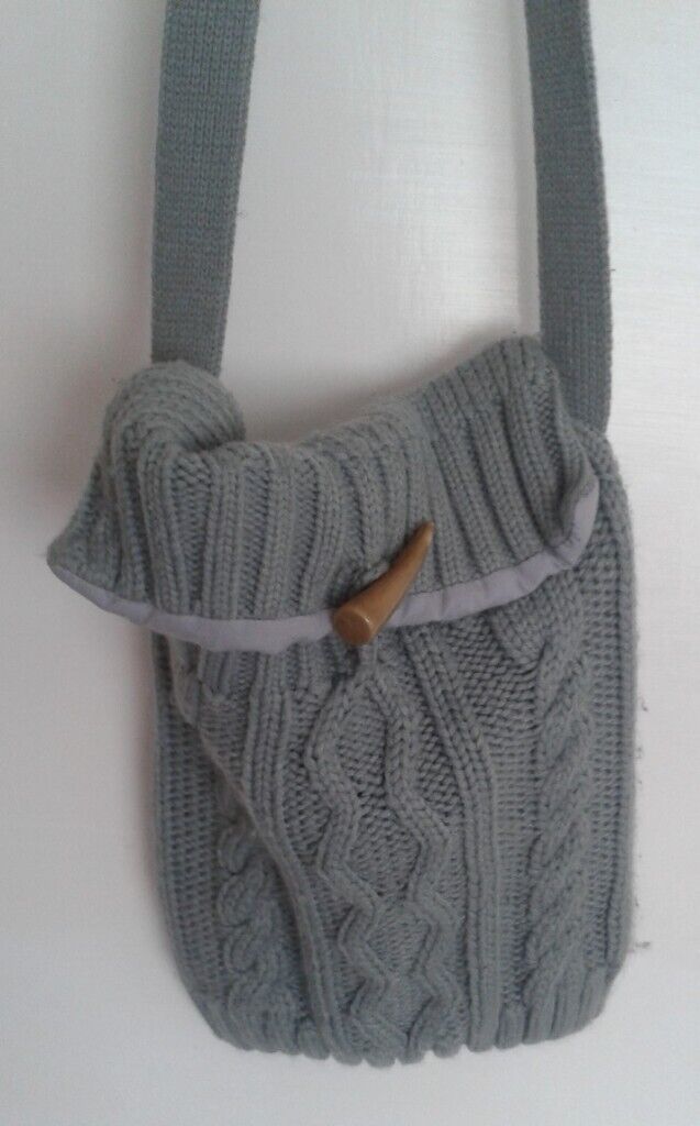 image for Woollen shoulder bag