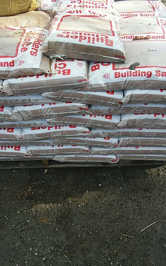Builders Red Sand. Only £3.00 per bag