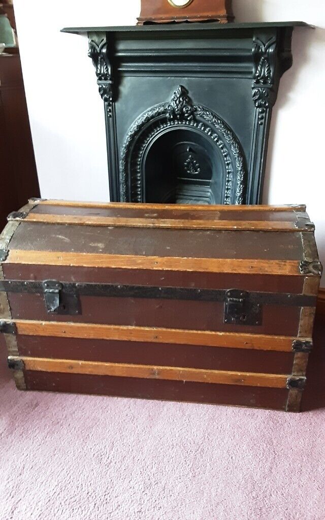 image for VICTORIAN CABIN TRUNK  VINTAGE 