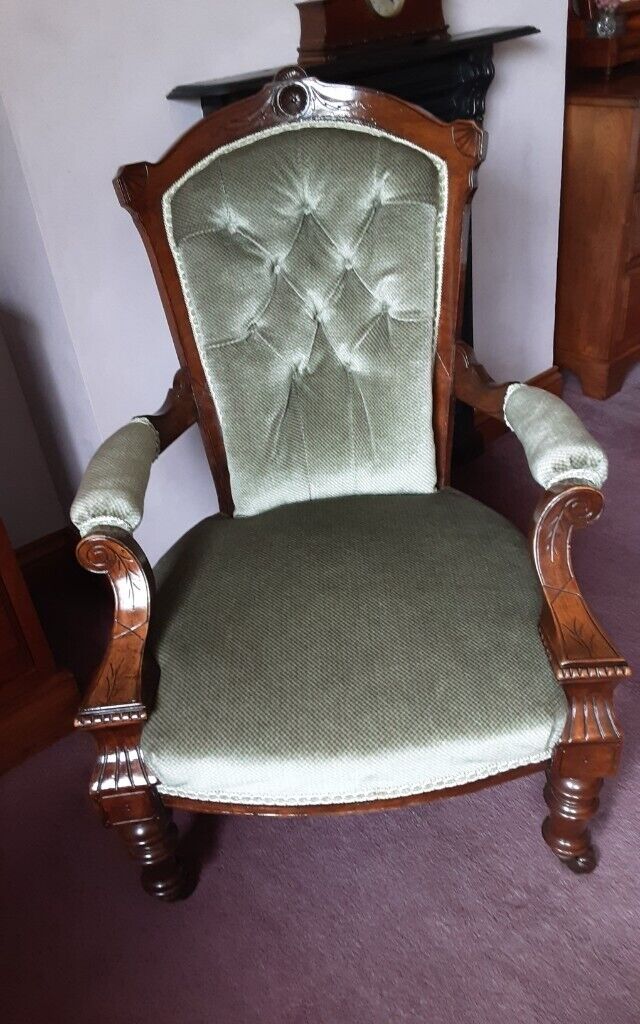 image for VICTORIAN WALNUT BUTTON BACK ARM CHAIR 
