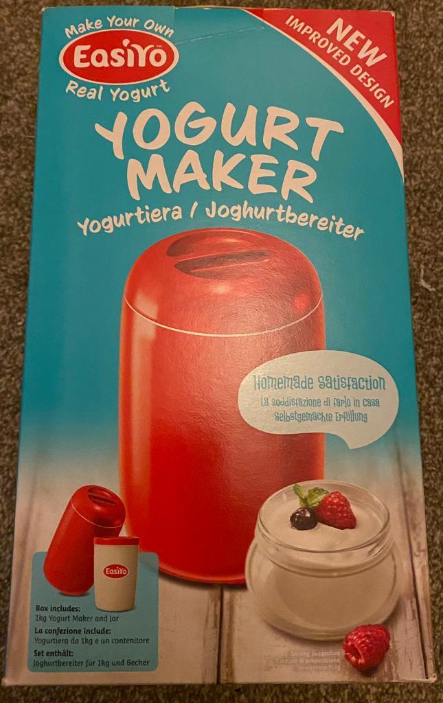 Yogurt maker
