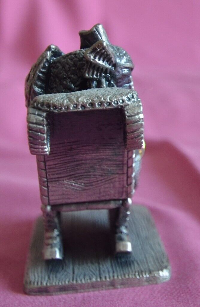 MYTH AND MAGIC THE DREAMY DRAGON