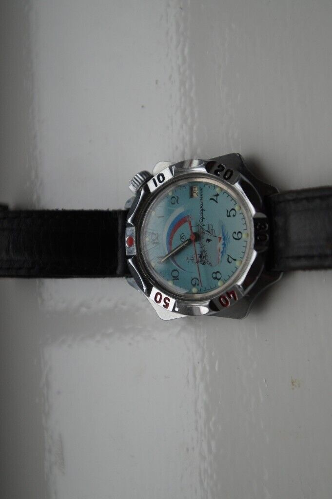 Wostok Admiralskie manual wind mechanical wristwatch -  Russia - Vintage- Quirky case