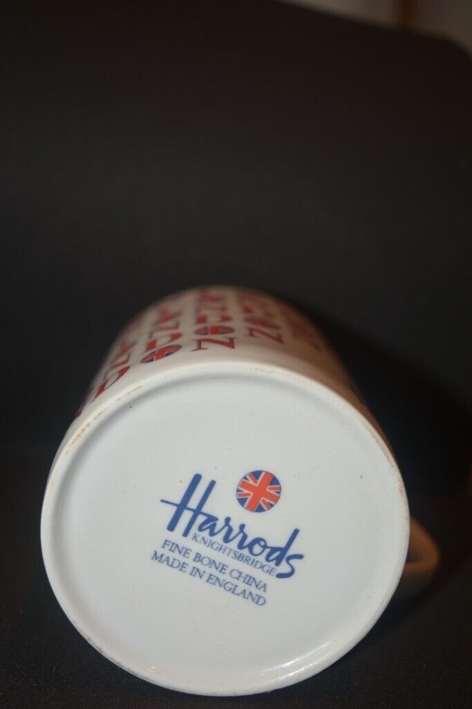 HARRODS KNIGHTSBRIDGE LONDON MUG