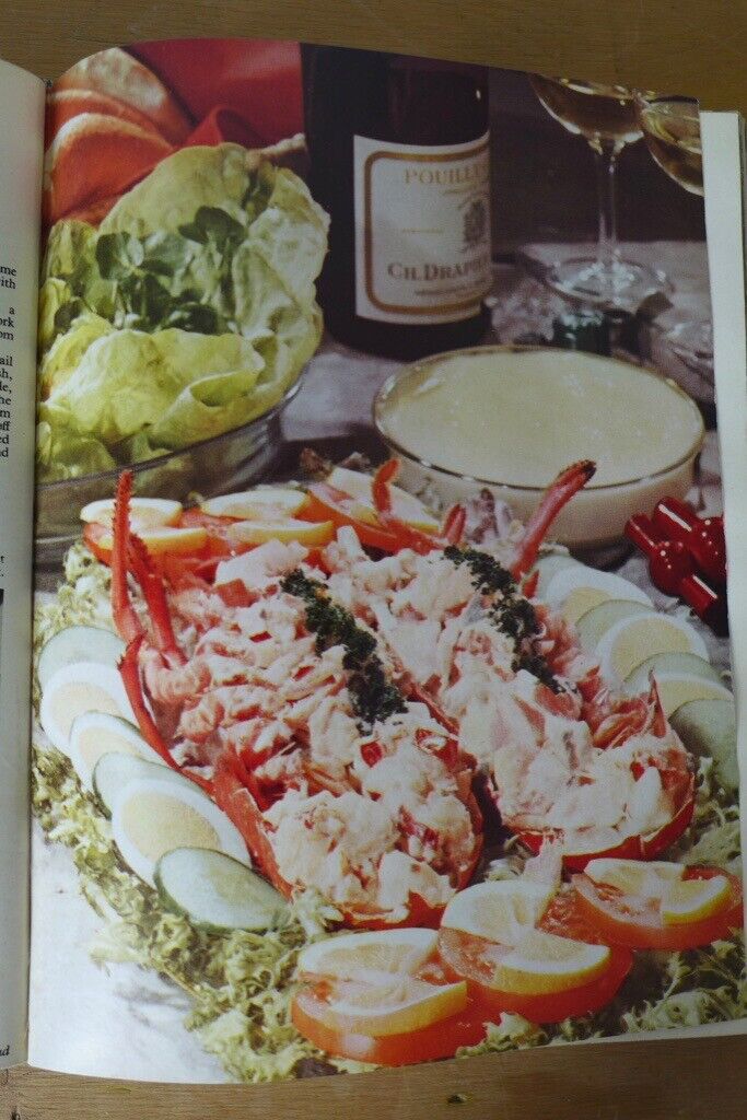 Collectible/collectable: A GOOD HOUSEKEEPING COOKERY COMPENDIUM. Parts I, 2 & 3. Good, clean copy.