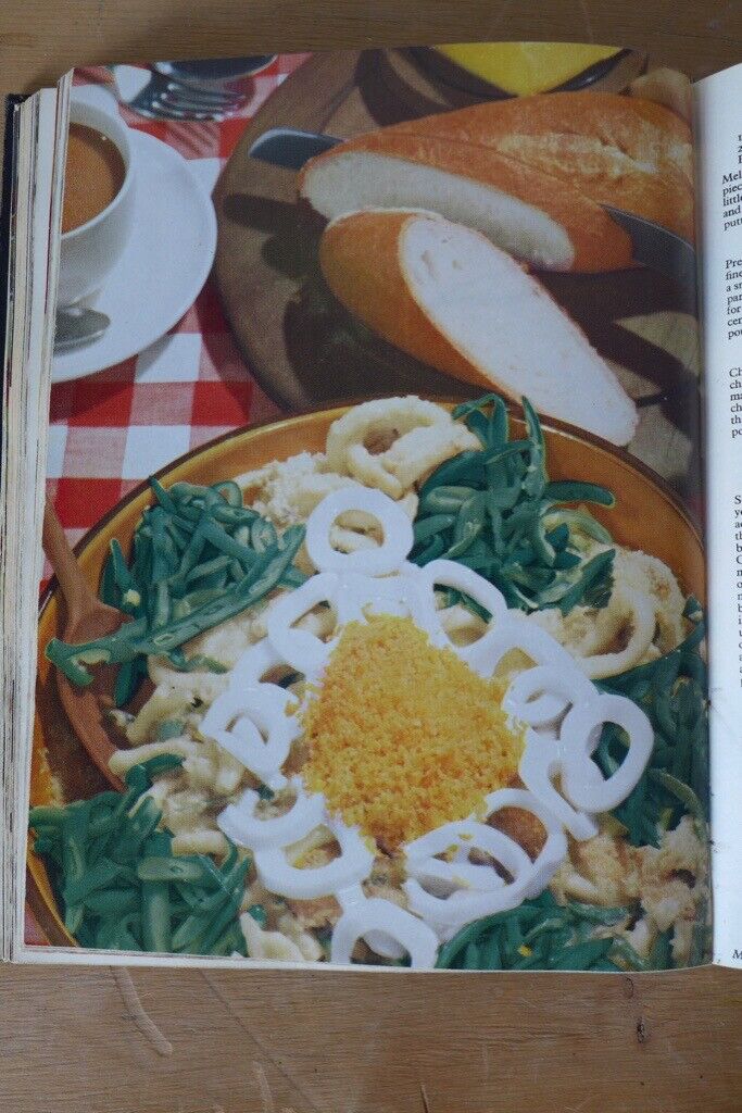 Collectible/collectable: A GOOD HOUSEKEEPING COOKERY COMPENDIUM. Parts I, 2 & 3. Good, clean copy.