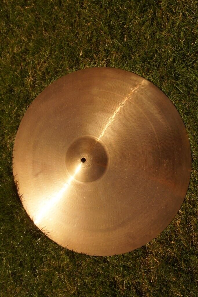 image for Kashian by UFIP 19 1/2 inch Medium Ride cymbal - Italy - '80s - 2416g - B8 - Vintage