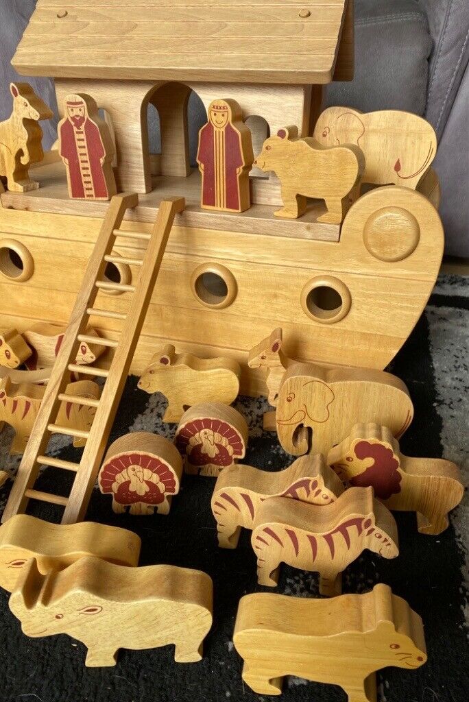 Noah’s Ark , large , solid wood lots of animals etc 