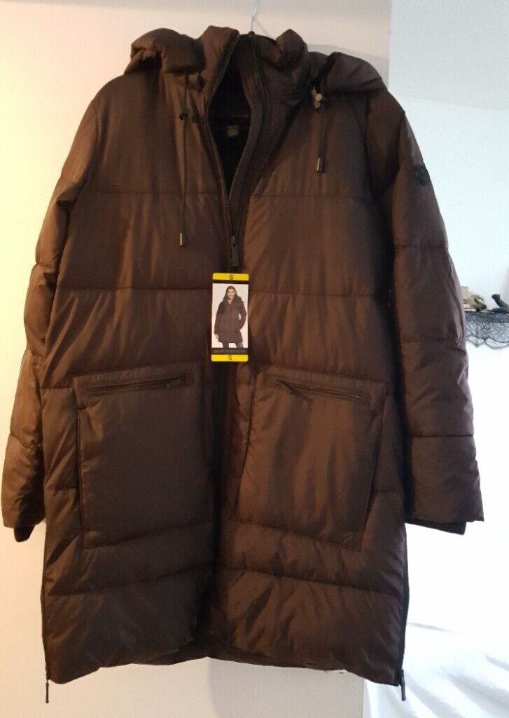 New with tag Water resistant coca coat size S