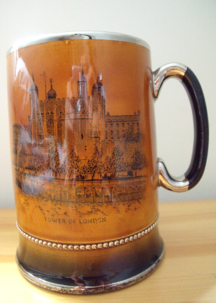 Vintage Royal Bradwell,Arthur Wood Tower London & St Pauls Cathedral mug,tankard,beer stein.£12 ovno