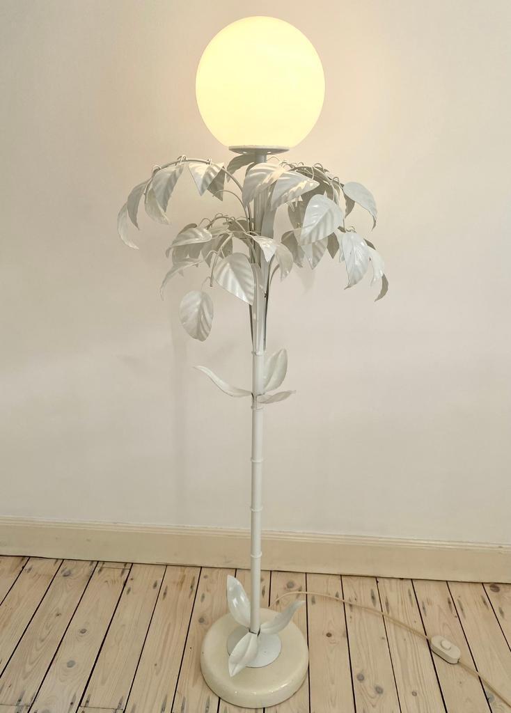 Sergio Terzani Italian 1970’s White Leaf Floor Lamp Glass Globe Light