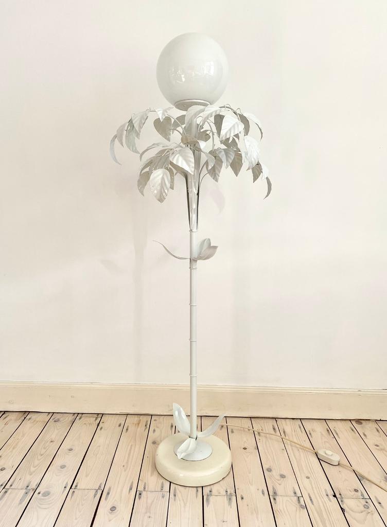 Sergio Terzani Italian 1970’s White Leaf Floor Lamp Glass Globe Light